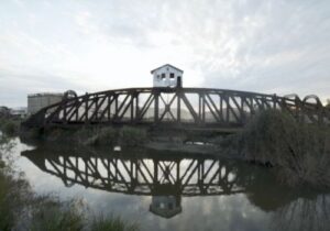 GE Puente Giratorio 2 300x210