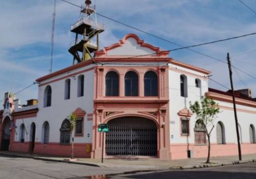 GE Bomberos Voluntarios de Ensenada Cede Esquina