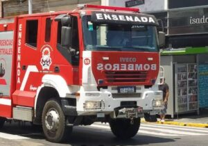 GE Bomberos Voluntarios de Ensenada Equipo 300x210